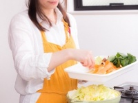 「掃除が得意」より「料理が得意」な女性がモテる理由