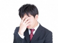 いや、バレバレでしょ！　会社でこっそり居眠りする方法6つ