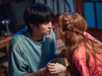 イケメンと魔法の恋。人気韓国ドラマ「ジンクスの恋人」Huluで独占配信！