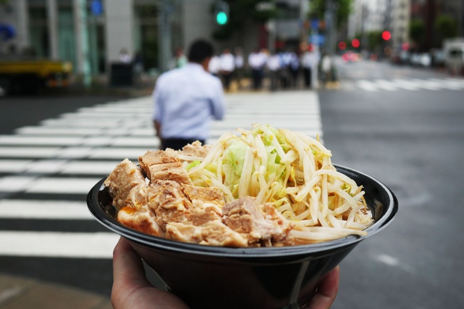 odorumen88-ramen-jiro3