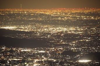 スカイツリーの輝きは、群馬からも見えるんです　「関東平野の平らさ」を痛感する写真に反響