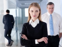 女性は見ていますよ