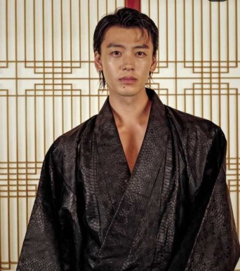 Instagram:竹内涼真(@takeuchi_ryoma)より