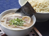 デートでラーメン屋に行くのって、あり？⇒「あり：○％」！