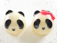 【上野土産】うるうる瞳のパンダが愛くるしい！　老舗和菓子屋が作る上野限定の「手作りぱん玉」