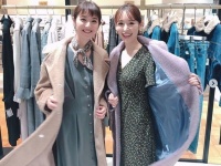 インスタグラム：佐々木希(@nozomisasaki_official)より