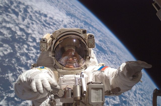 宇宙人はいるの？宇宙飛行士が語る真実とは