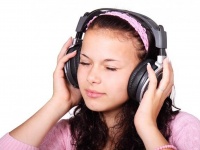 音楽のセラピー効果。9分聴くと幸せな気分に、13分聴けば悲しみを開放できる