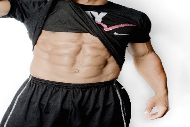 モテるのはマッチョor細身どっち? 女性に聞いた、付き合いたい男性の理想体型