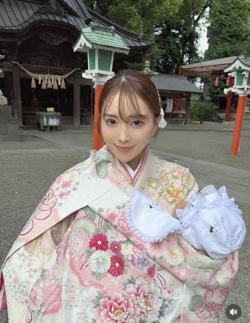Instagram:森咲智美(@morisakitomomi)より