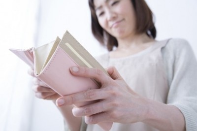 ケチな女性が絶対言わないこと4選　「新作の●●がほしいなあ」ほか