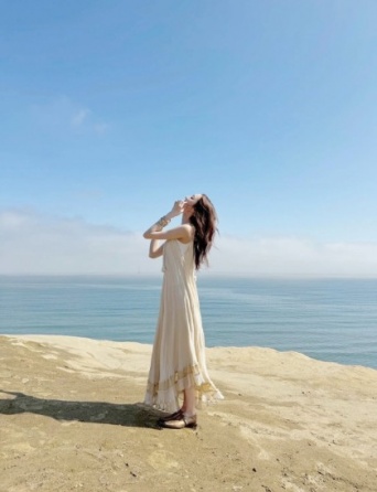 Instagram:梅澤美波(@ume_minami.official)より