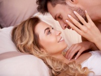 Hも盛り上がる！？ダイエット効果も期待できる「オススメ体位」４選