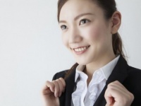 マジか!!　「職場でモテる女性」には共通点があった!!
