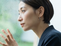 社員のメンタル不調を減らすために人事労務担当者に求められる発想の転換
