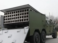新兵器「自爆ドローン」を中国人民解放軍が開発中。編隊を組んでターゲットに特攻