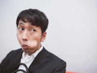 それって本音？ 信用できない褒め言葉の特徴「センスあるよね」「同性からの『かわいい』」