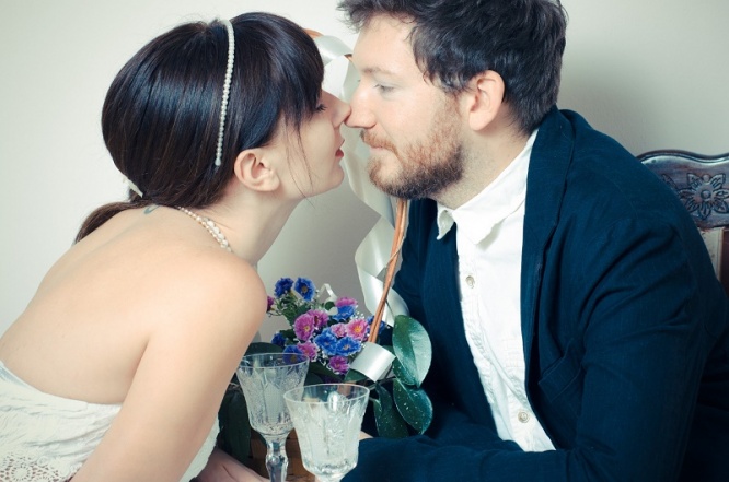 お金がないなら延期にしちゃう？「パパママ婚」のメリット・3つ