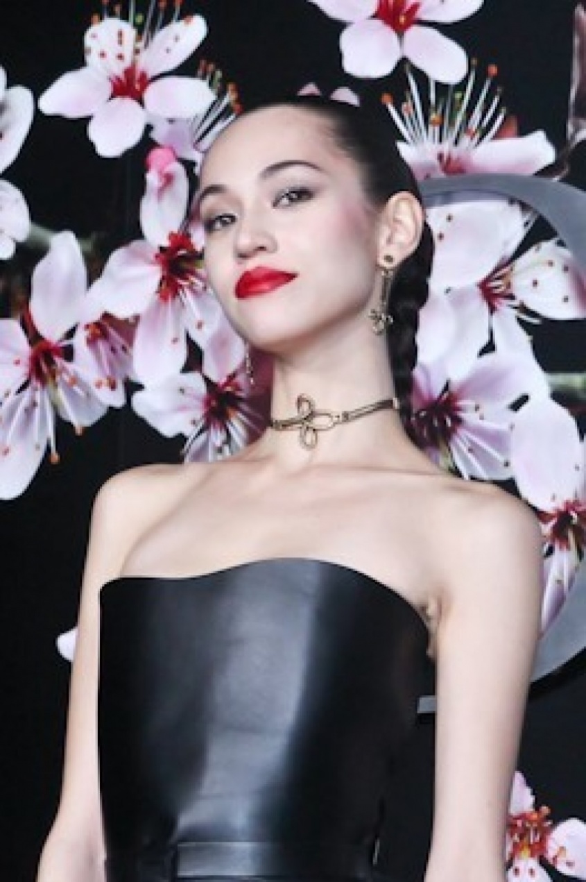 水原希子