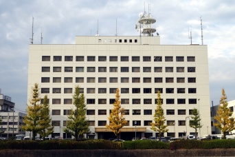 『無理やり何度もキス』　公立中学校教諭(30代)懲戒免職　教諭は「私の非常識かつ配慮を欠く行為によって…」