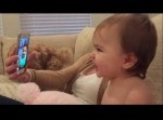 赤ちゃん同士が電話で通話？　謎な盛り上がりをみせる幼児２人がカワイイ