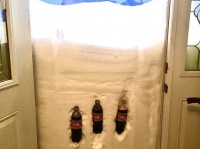 半世紀ぶりの猛吹雪で大雪に見舞われたカナダ。その驚くべき光景とユーモアのあるカナダ人が大雪と向き合う方法