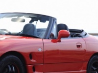 色っぽいっ！　女性が乗るとセクシーな「車」3選