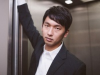 俺の年収知りたい？　男性が「好きな人に聞いてほしい自慢話」5つ