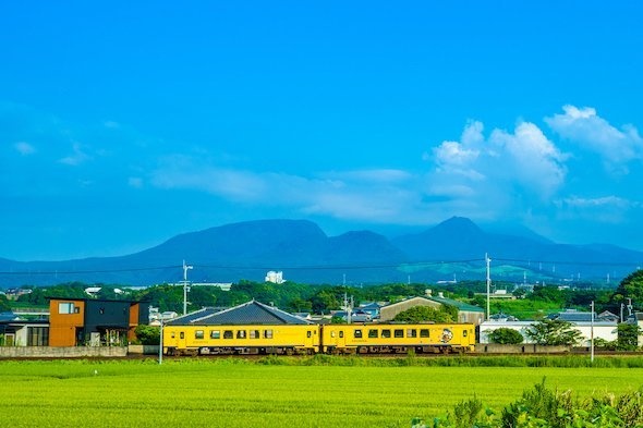 島原鉄道　幸せの黄色い列車