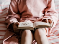 かわいくない。「愛想がない」と思われる行動5つ