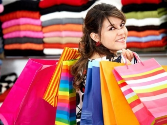 「自分色」に染める！約6割の女性が彼の服をコーディネートしたいワケ