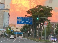 運転中、進行方向で〝ヤバイ爆炎〟？　秋田で撮影された衝撃的光景に18万人驚がく