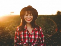 これはスゴいっ！　心理学で人に好かれる4つの方法