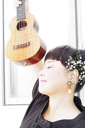 ハワイアンシンガー・うすいなおこさんのライブでフィナーレ