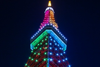 おめでとう侍ジャパン！　本日(3/22）東京タワーは大会ロゴをイメージしたライトアップ点灯