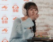 スマホ見ながら飯してませんか？「音飯」をすると食事の満足度が変わる