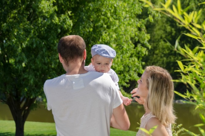 iStock_000045386924_Small