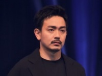 青柳翔
