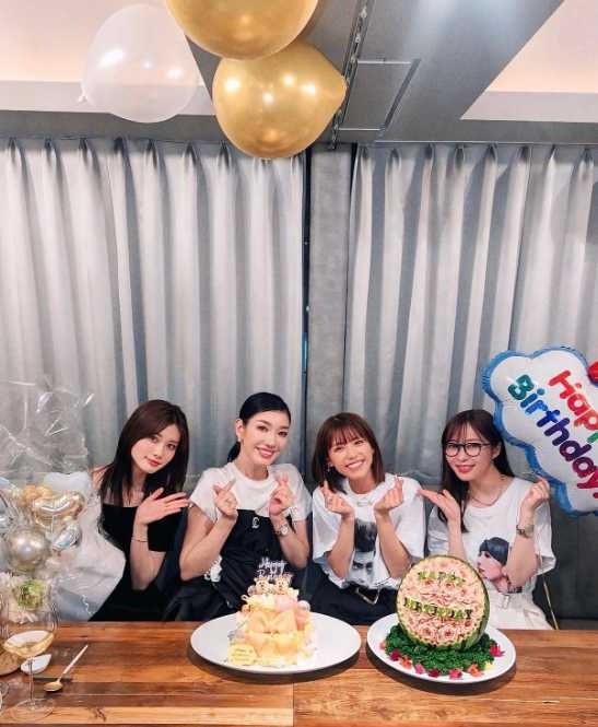 Instagram:若槻千夏(@wakatsukichinatsu)より