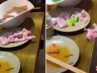 むき身の生肉が皿の上から脱出するまでの動画が話題に。この肉はいったい何？