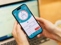 歩いた分だけお得に！福利厚生アプリ「カロリパークス」を使ってポイ活