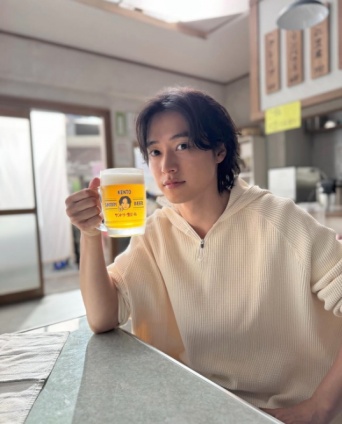 Instagram:山﨑賢人(@kentooyamazaki)より