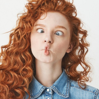 （C）Cookie Studio / Shutterstock