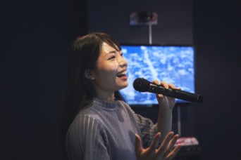 その歌、本当にモテる!?　世代や男女のギャップを明らかにした「モテうた ランキング」を発表