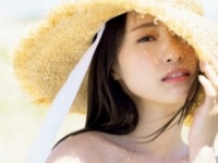澄田綾乃⒞光文社／週刊FLASH 写真◎矢西誠二