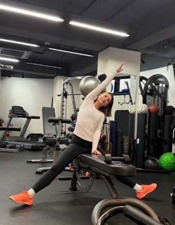 Instagram:滝沢カレン(@takizawakarenofficial)より