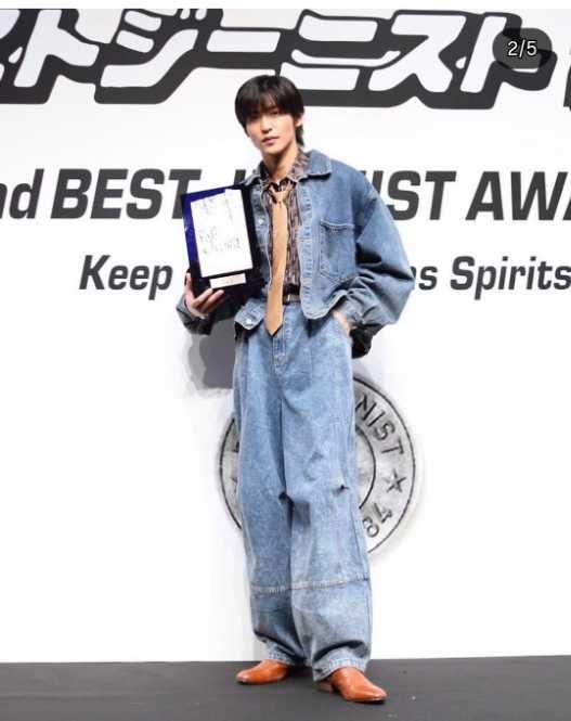 Instagram:目黒蓮(@sn_meguro.ren_official)より