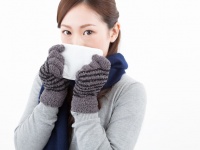 ​この時期、カイロを貼って体が一番あたたまるのは足の裏