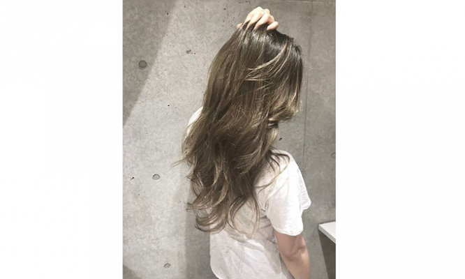 最新の外国人風カラー事情。夏に向けたカラーリングの技を教えちゃう♡