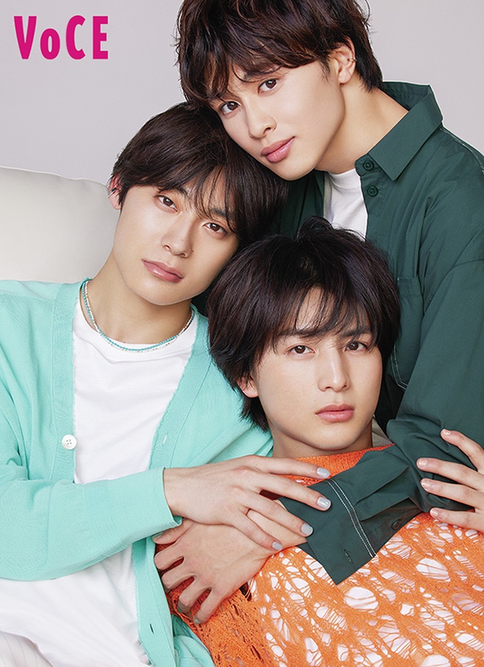 超特急・タクヤ、アロハ、ハルが登場！　5/22発売『VOCE』　ハルは「いちごめっちゃすき！」